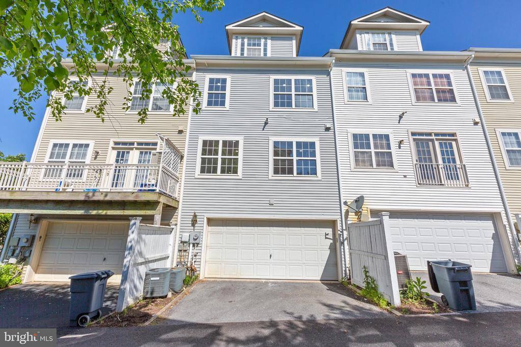 12960 Clarksburg Square Road, Clarksburg, MD 20871