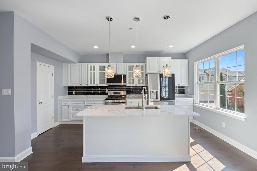 12960 Clarksburg Square Road, Clarksburg, MD 20871