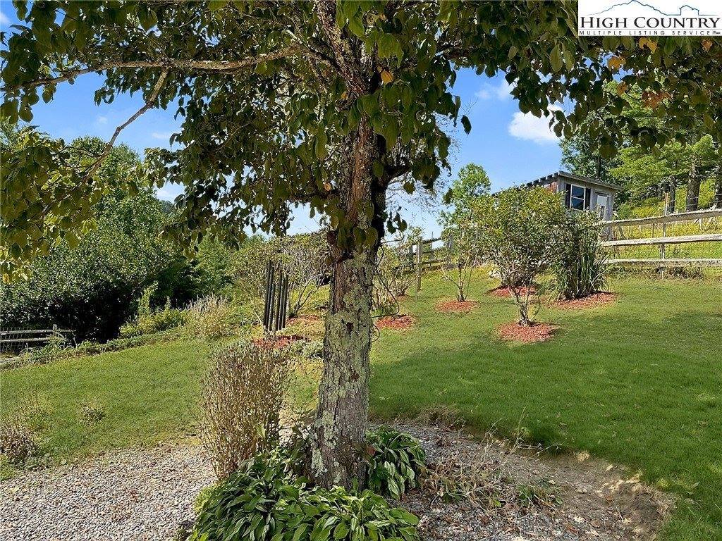 7000 Big Laurel Road, Creston, NC 28615