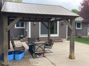 8365 E Island Rd, Elsie, MI 48831