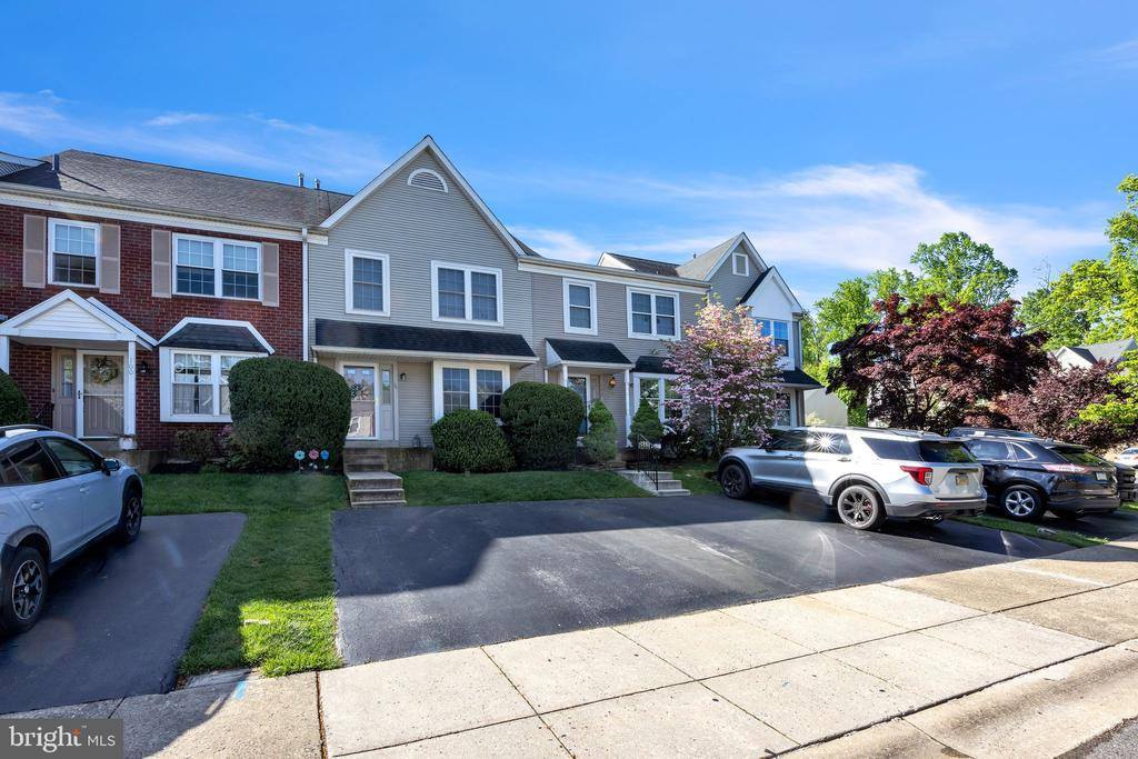 101 Victoria Drive, Aston, PA 19014