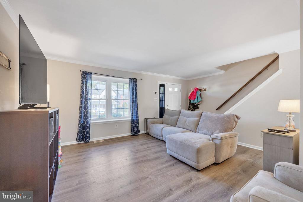 101 Victoria Drive, Aston, PA 19014