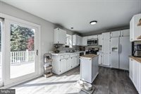 101 Victoria Drive, Aston, PA 19014