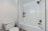 101 Victoria Drive, Aston, PA 19014