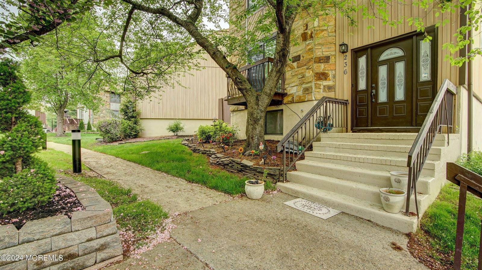 236 Silver Lane, Old Bridge, NJ 08857