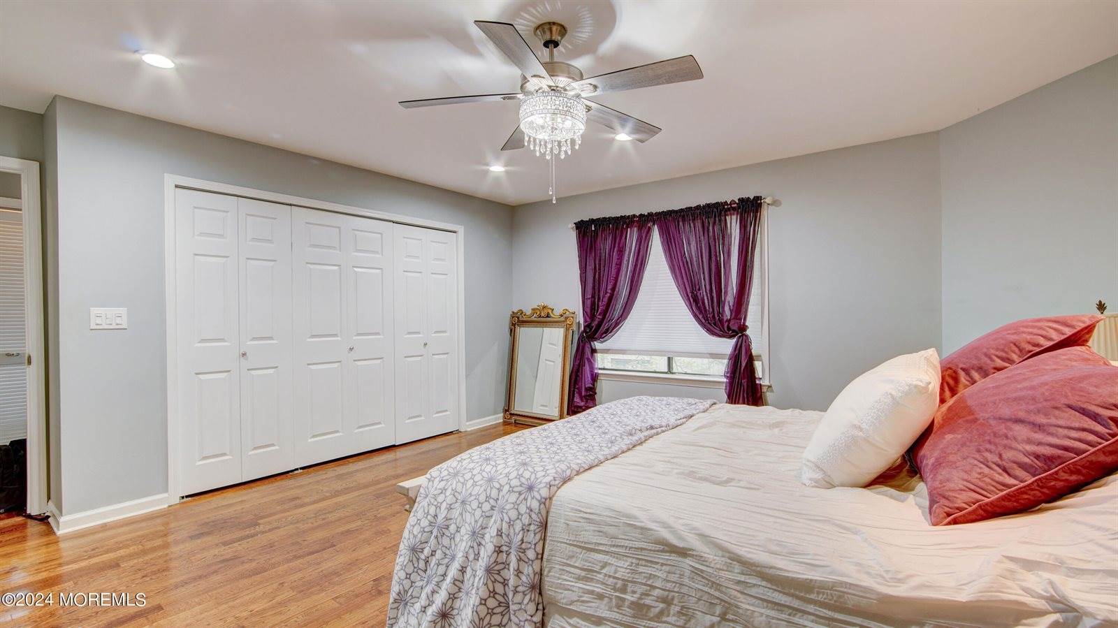 236 Silver Lane, Old Bridge, NJ 08857