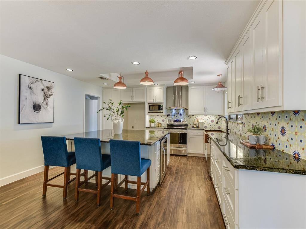 1004 Bluff Dr, Round Rock, TX 78681