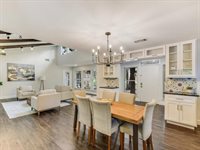 1004 Bluff Dr, Round Rock, TX 78681