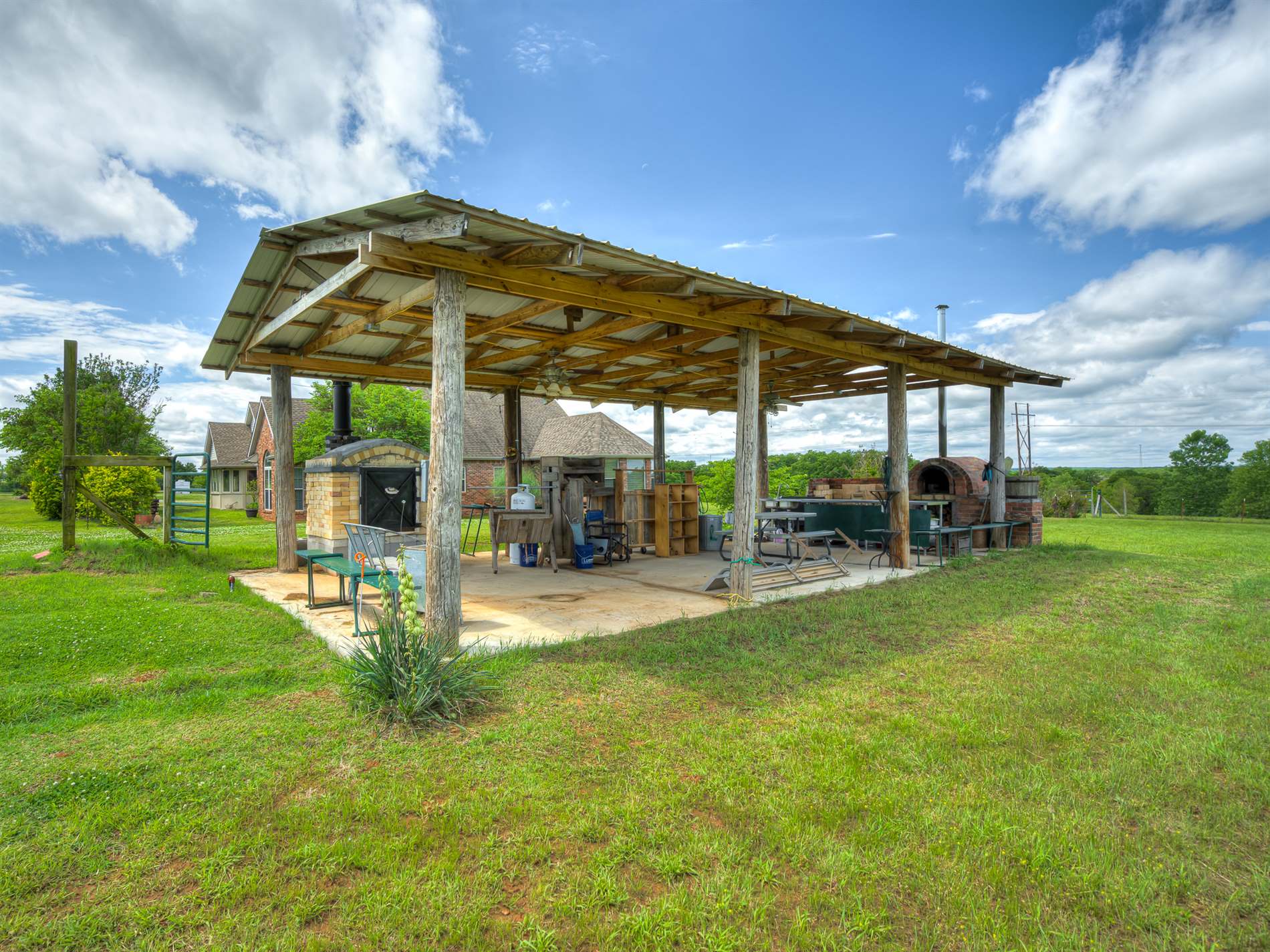 338576 E Highway 62, Meeker, OK 74855