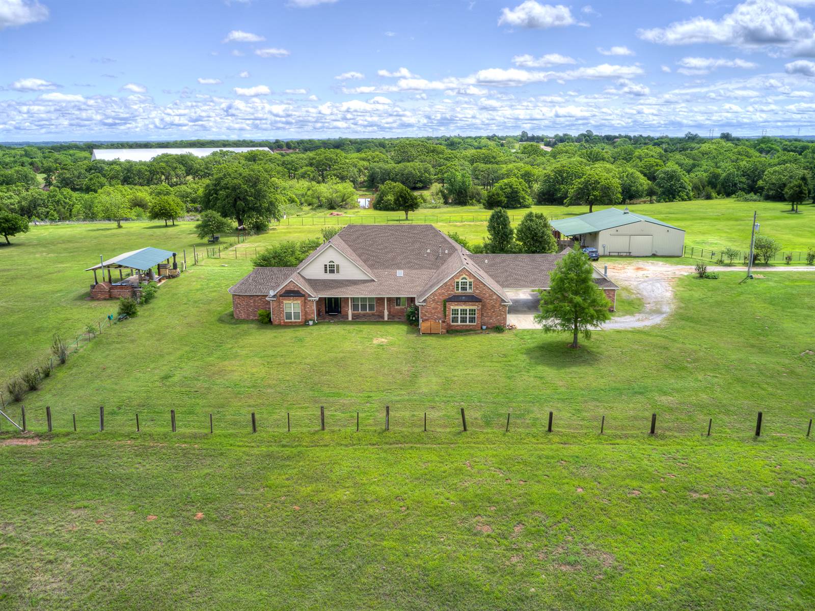 338576 E Highway 62, Meeker, OK 74855