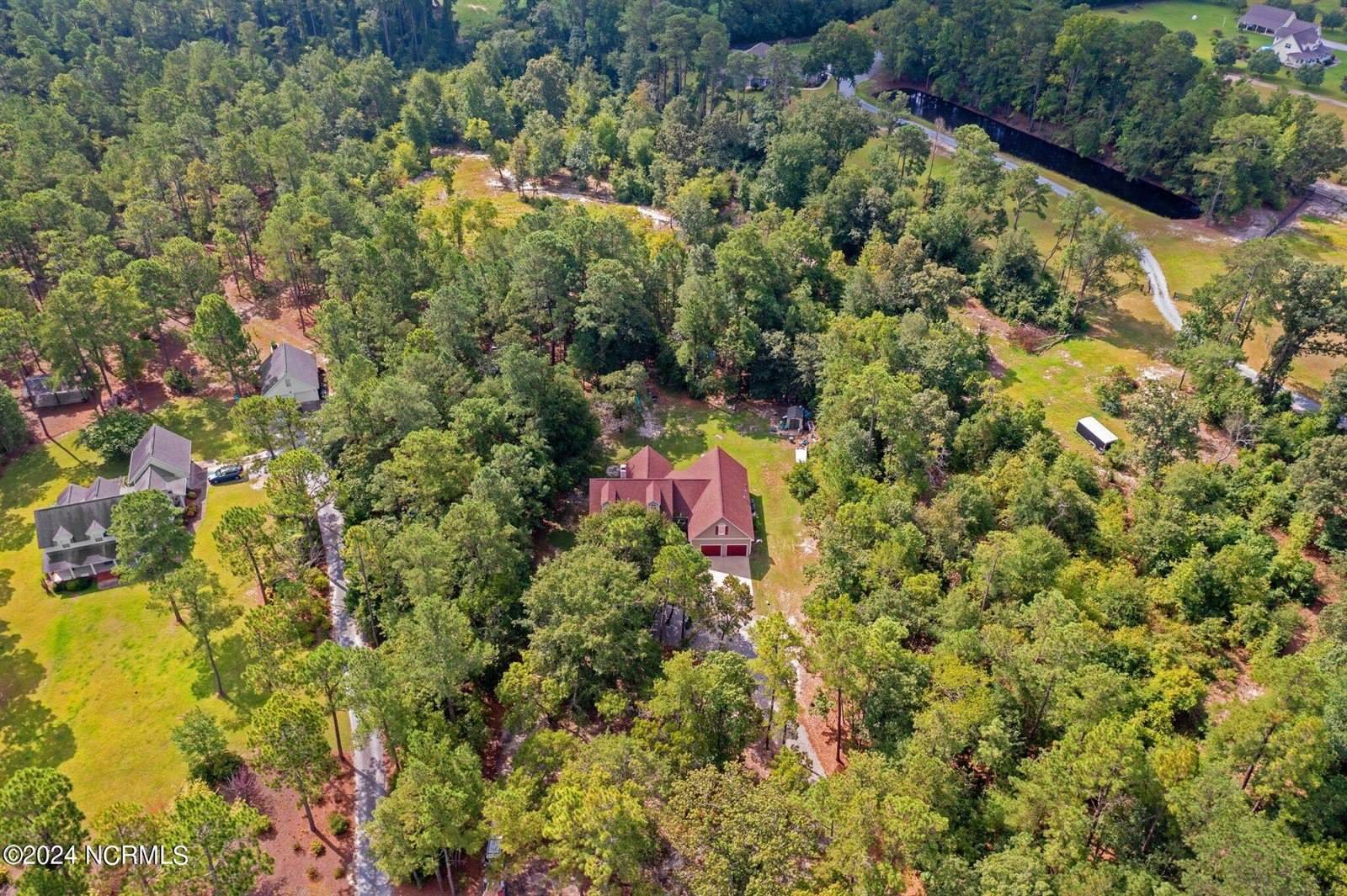 5670 Bridle Ridge Lane, Wade, NC 28395