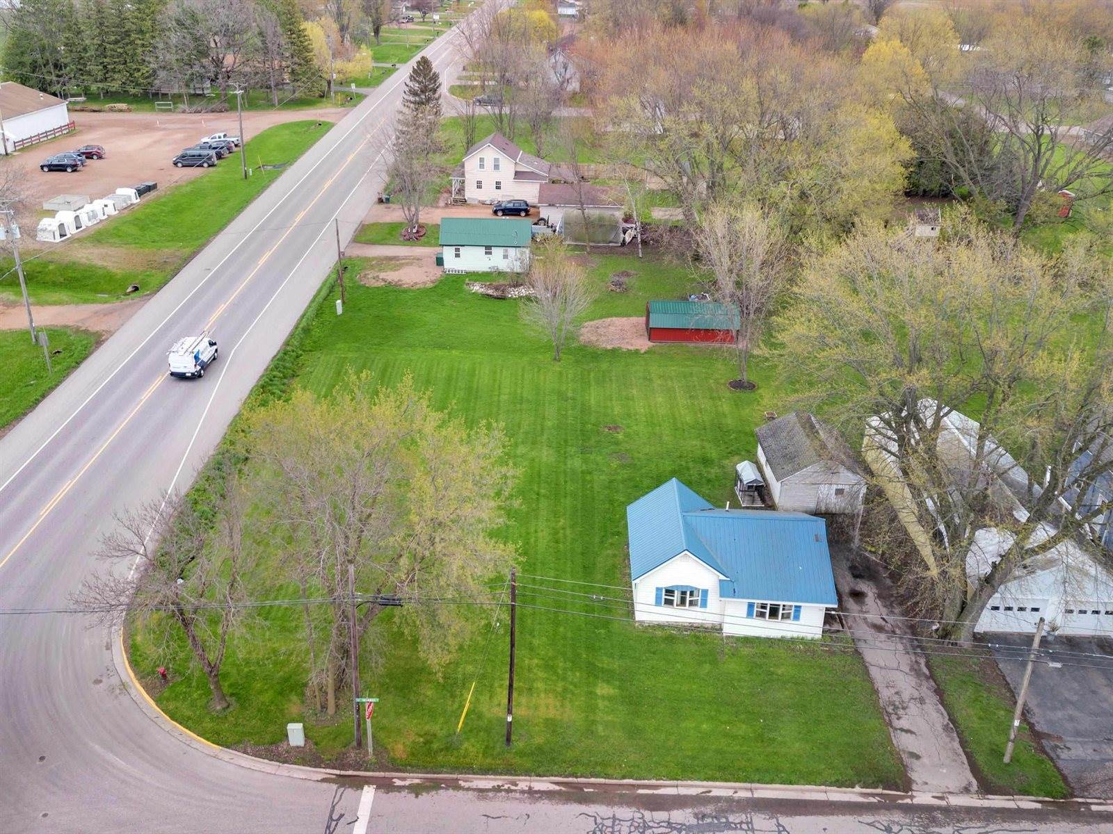 516 N Monroe Street, Loyal, WI 54446