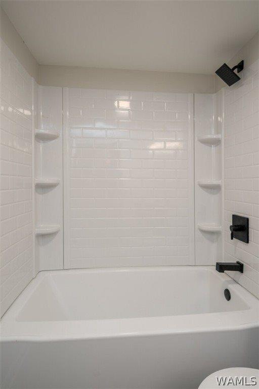 2931 Robinwood Lane, Northport, AL 35476