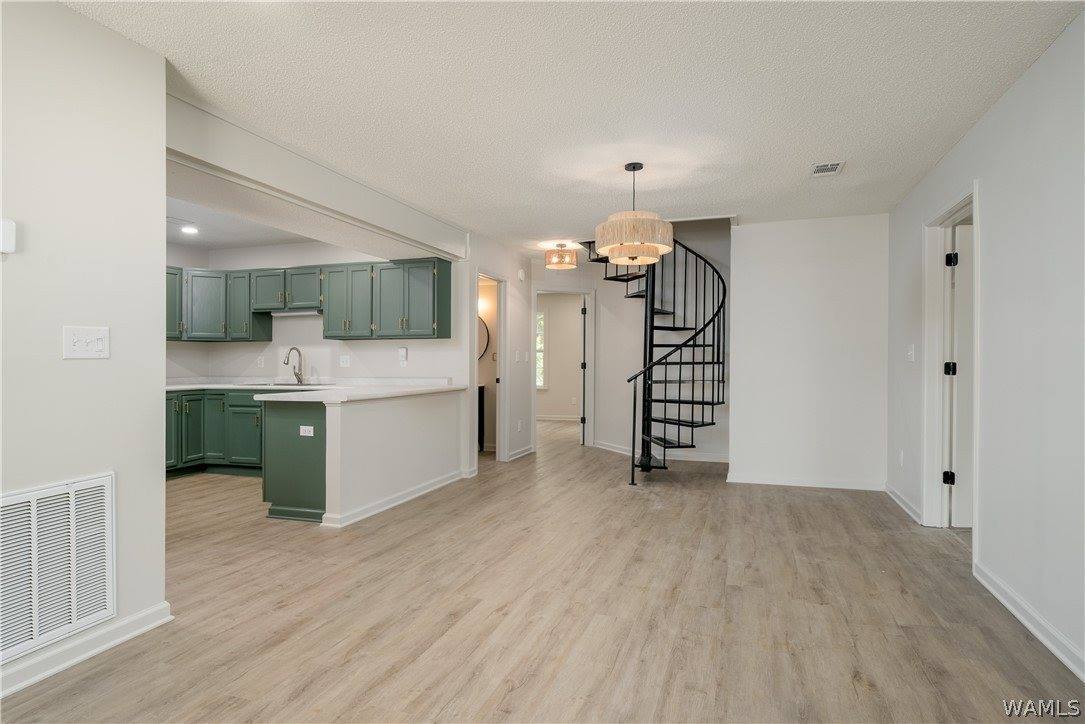 2931 Robinwood Lane, Northport, AL 35476