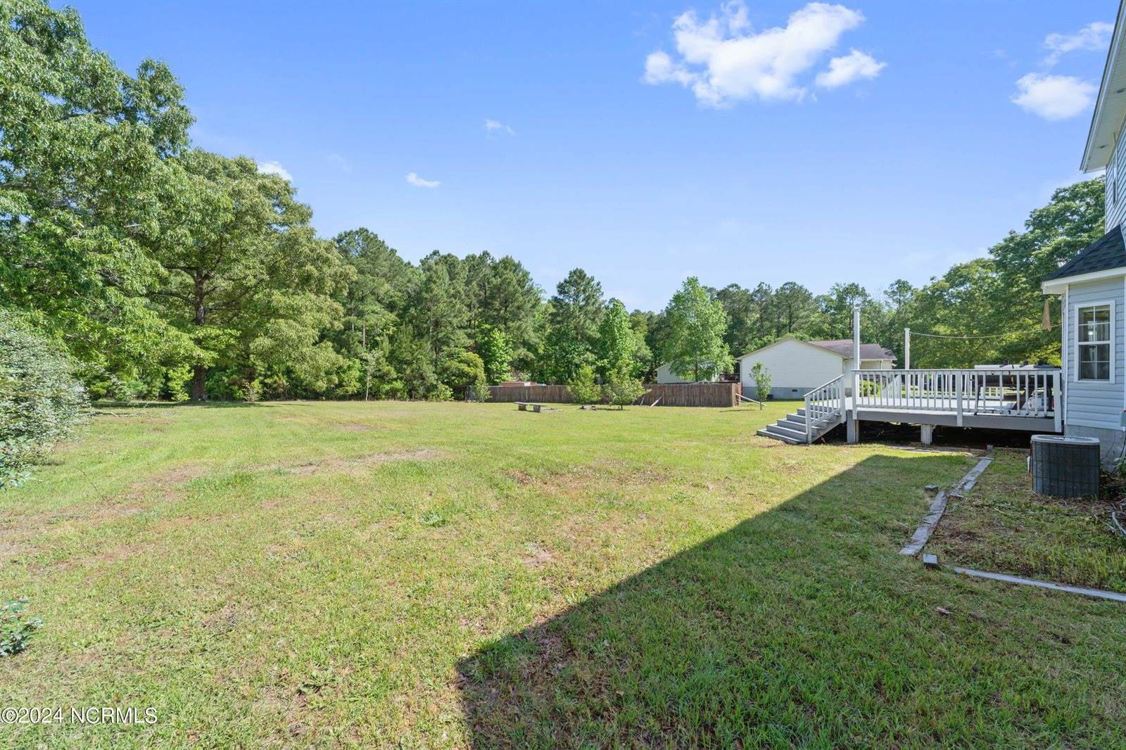 503 Maize Court, Hubert, NC 28539