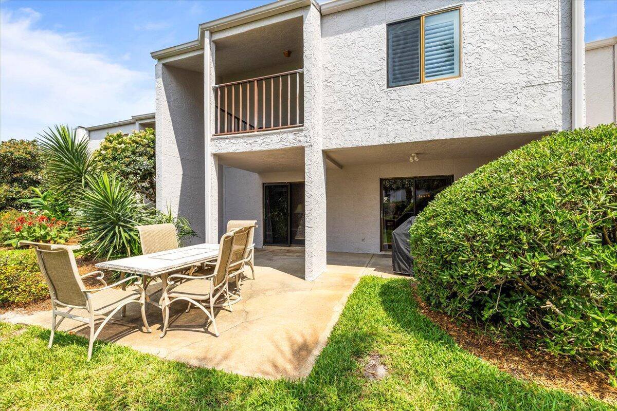 930 Gulf Shore Drive, Unit 18, Destin, FL 32541