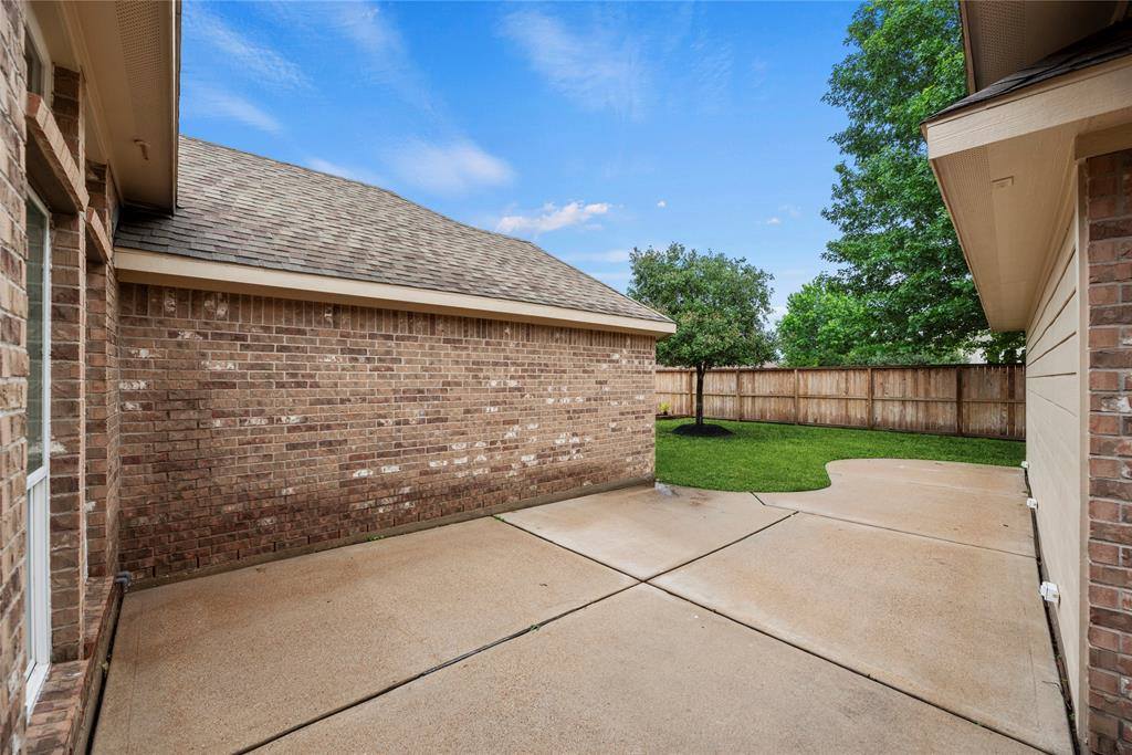 11818 Owens Canyon Lane, Cypress, TX 77433