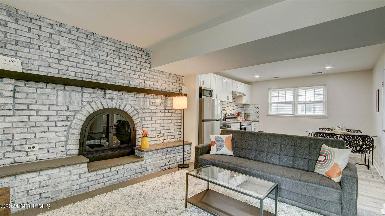 25 Schubert Avenue, Edison, NJ 08820