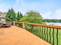 125 Inlet Dr, Wirtz, VA 24184