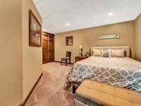 125 Inlet Dr, Wirtz, VA 24184