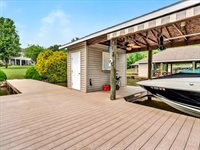 125 Inlet Dr, Wirtz, VA 24184