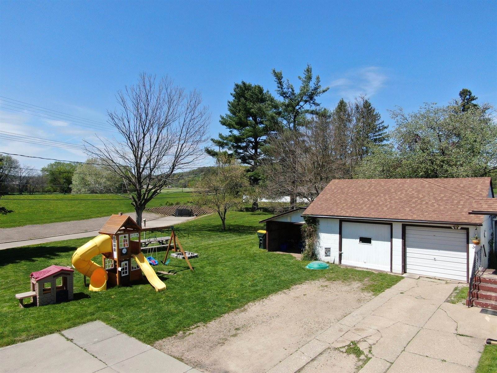 512 West 5th St, Richland Center, WI 53581