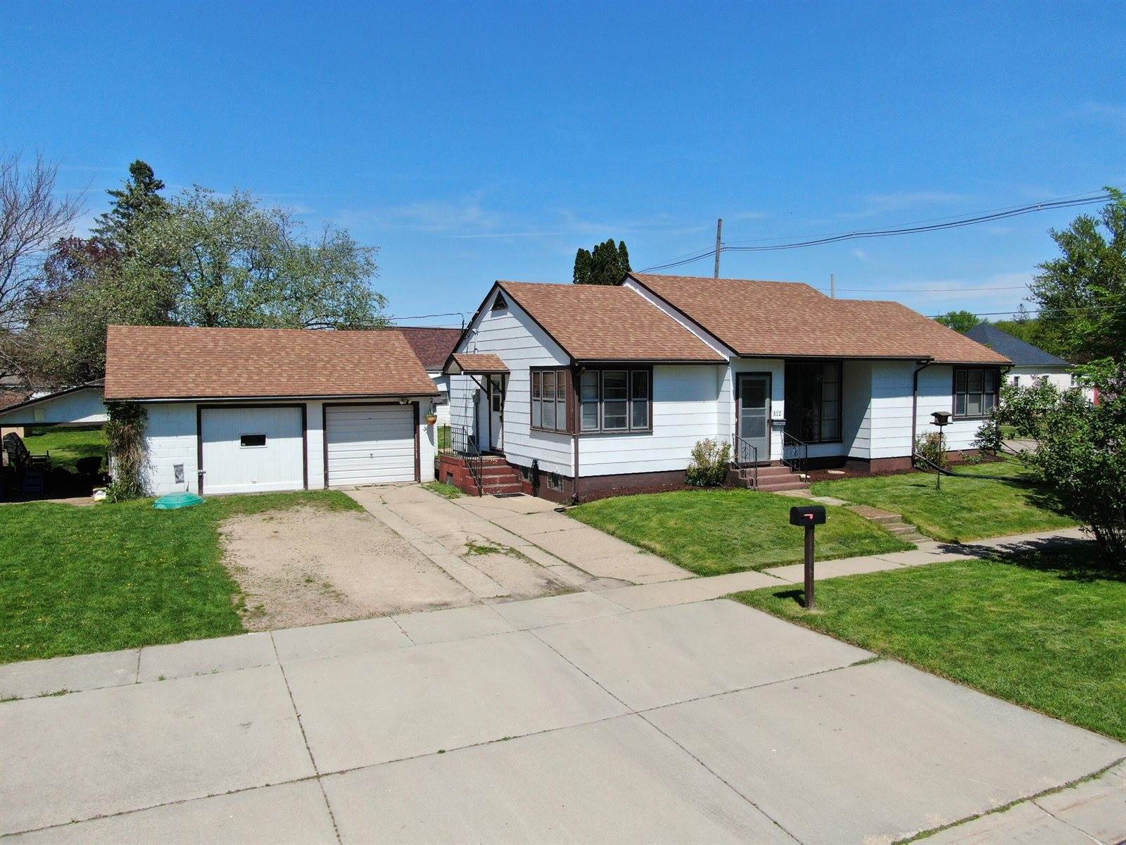 512 West 5th St, Richland Center, WI 53581