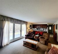 1071 Sunset Avenue, Glenburn, ME 04401