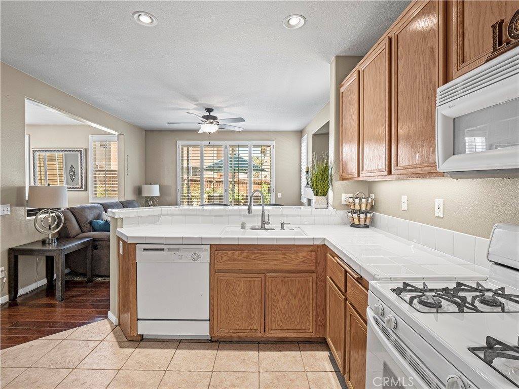 27629 Elkwood Lane, Castaic, CA 91384