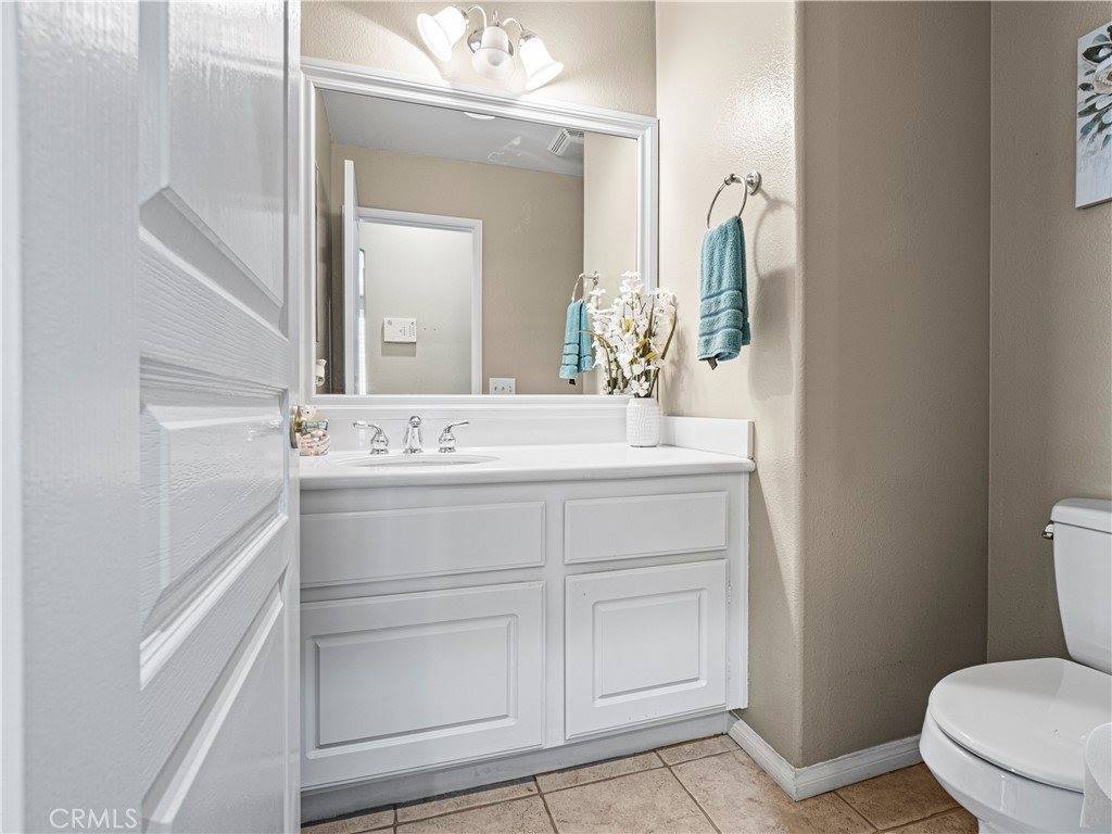 27629 Elkwood Lane, Castaic, CA 91384