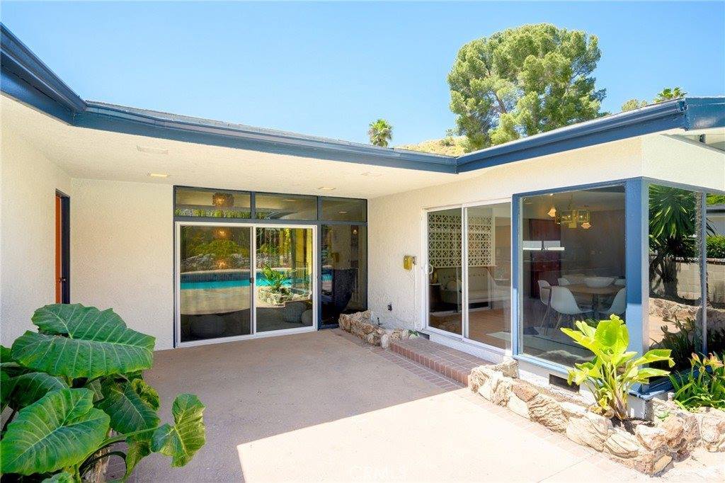 3032 Trudi Lane, Burbank, CA 91504