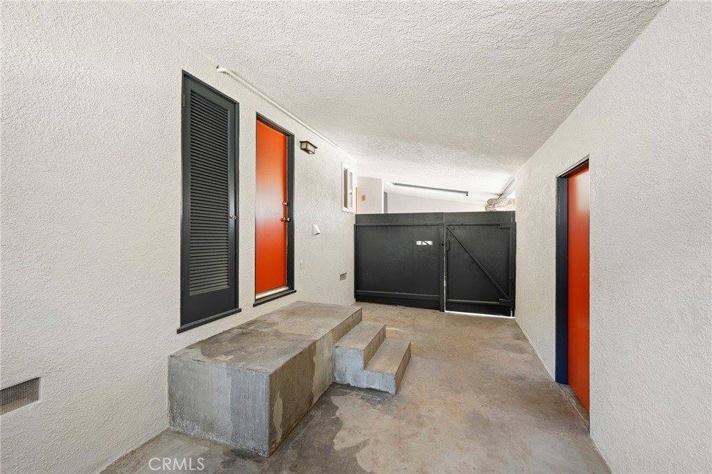 3032 Trudi Lane, Burbank, CA 91504