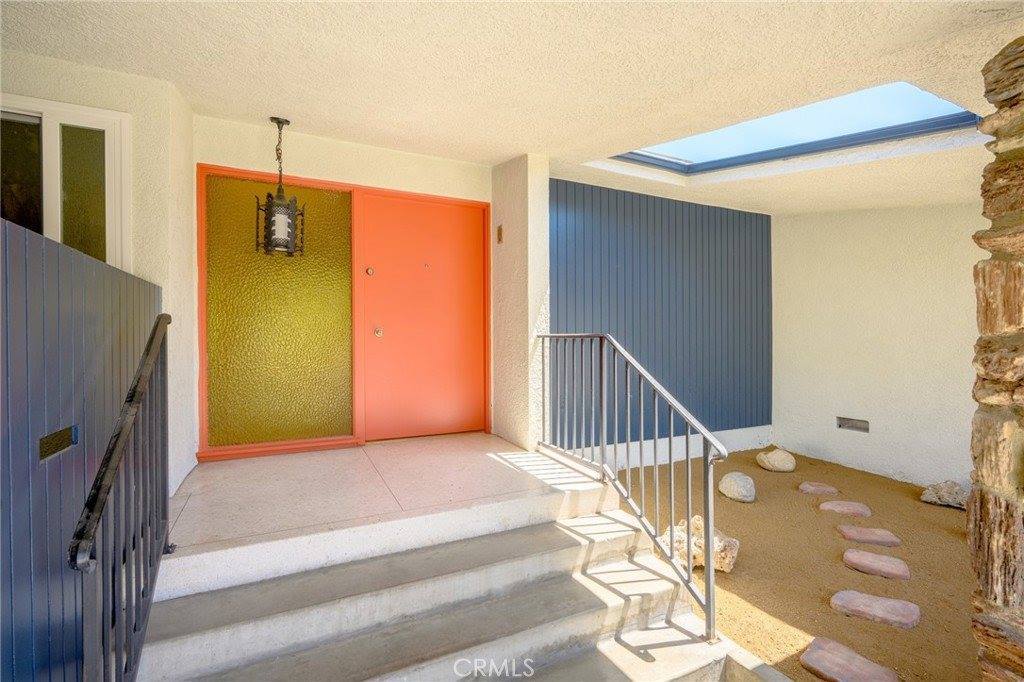 3032 Trudi Lane, Burbank, CA 91504