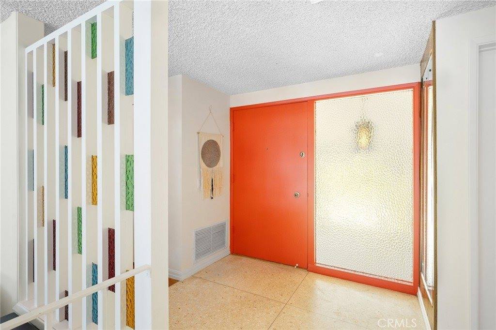 3032 Trudi Lane, Burbank, CA 91504