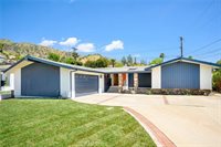 3032 Trudi Lane, Burbank, CA 91504