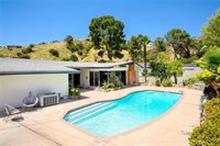 3032 Trudi Lane, Burbank, CA 91504