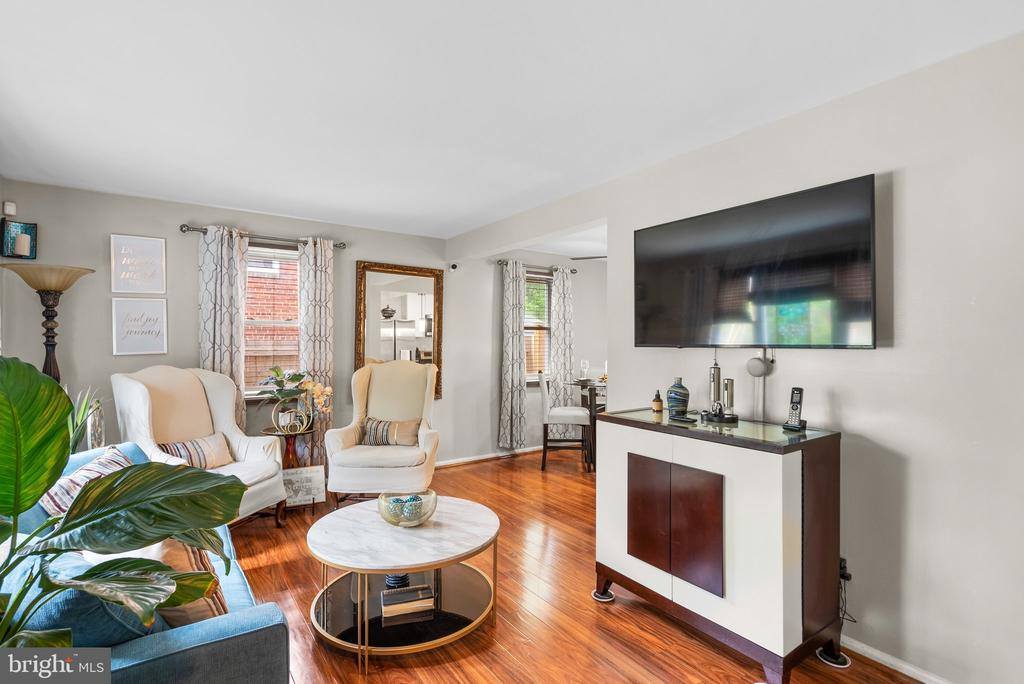 1013 Carson Street, Silver Spring, MD 20901