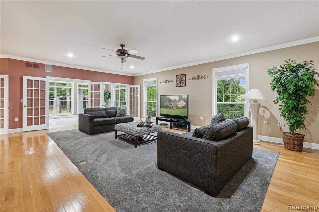 48803 Cherry Hill Road, Canton Township, MI 48188