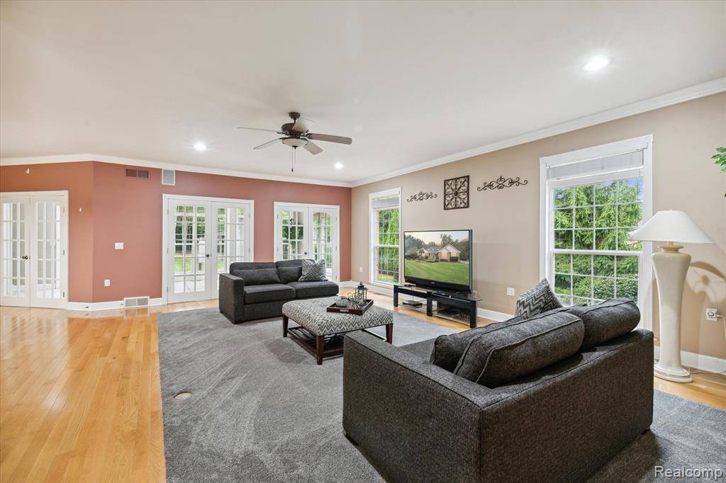 48803 Cherry Hill Road, Canton Township, MI 48188