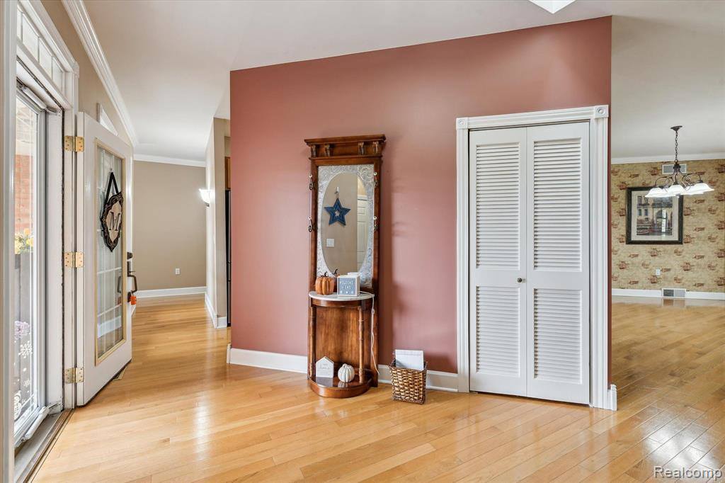 48803 Cherry Hill Road, Canton Township, MI 48188