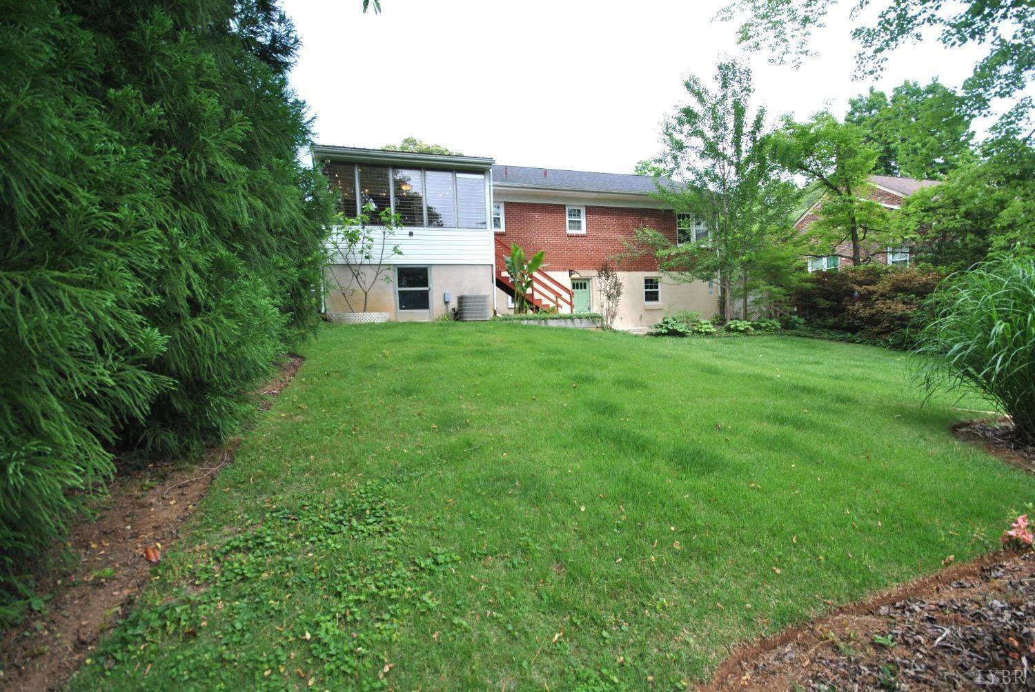 1523 Fairway Place, Lynchburg, VA 24503