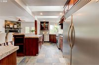 7730 SW 161ST Dr, Beaverton, OR 97007