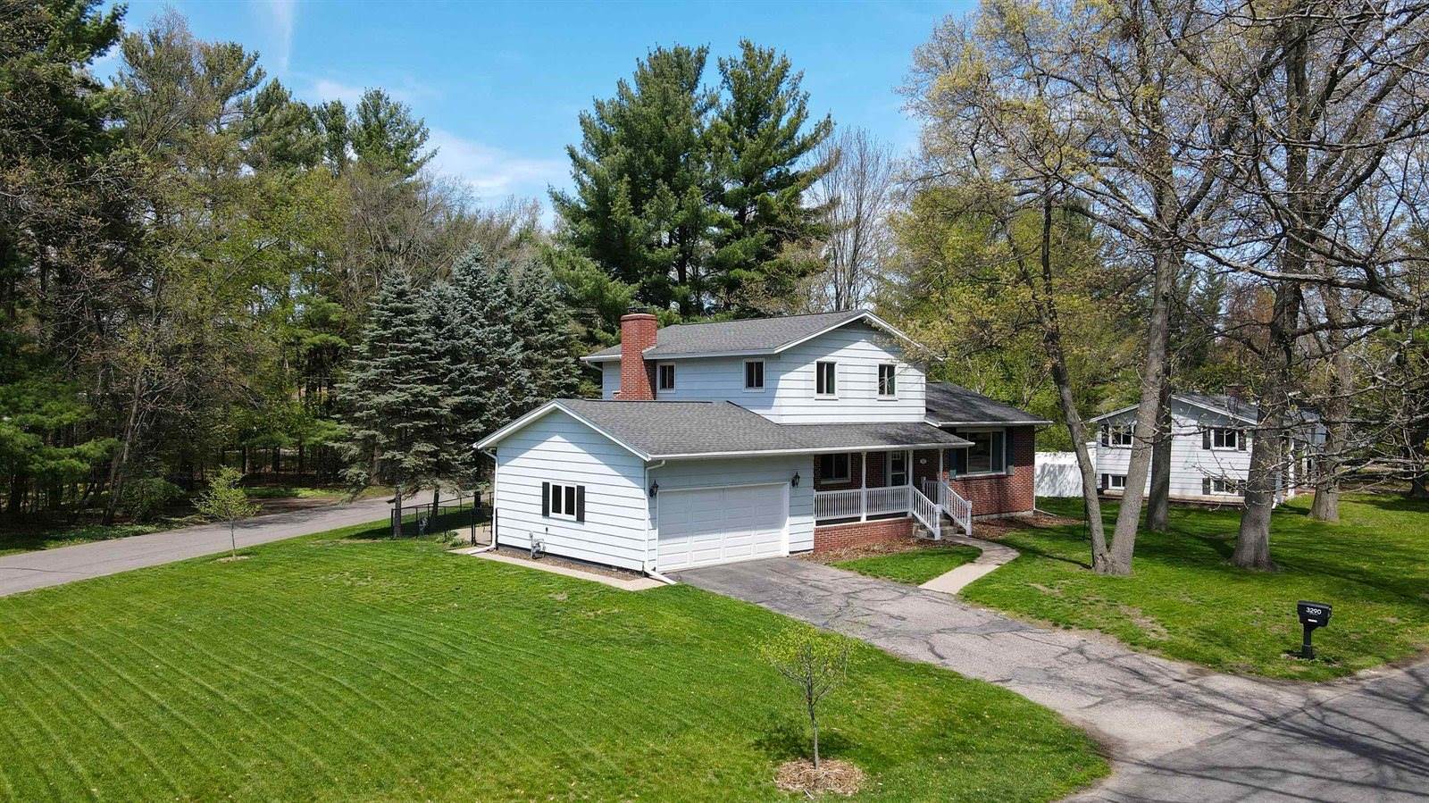 3290 Dans Drive, Stevens Point, WI 54481