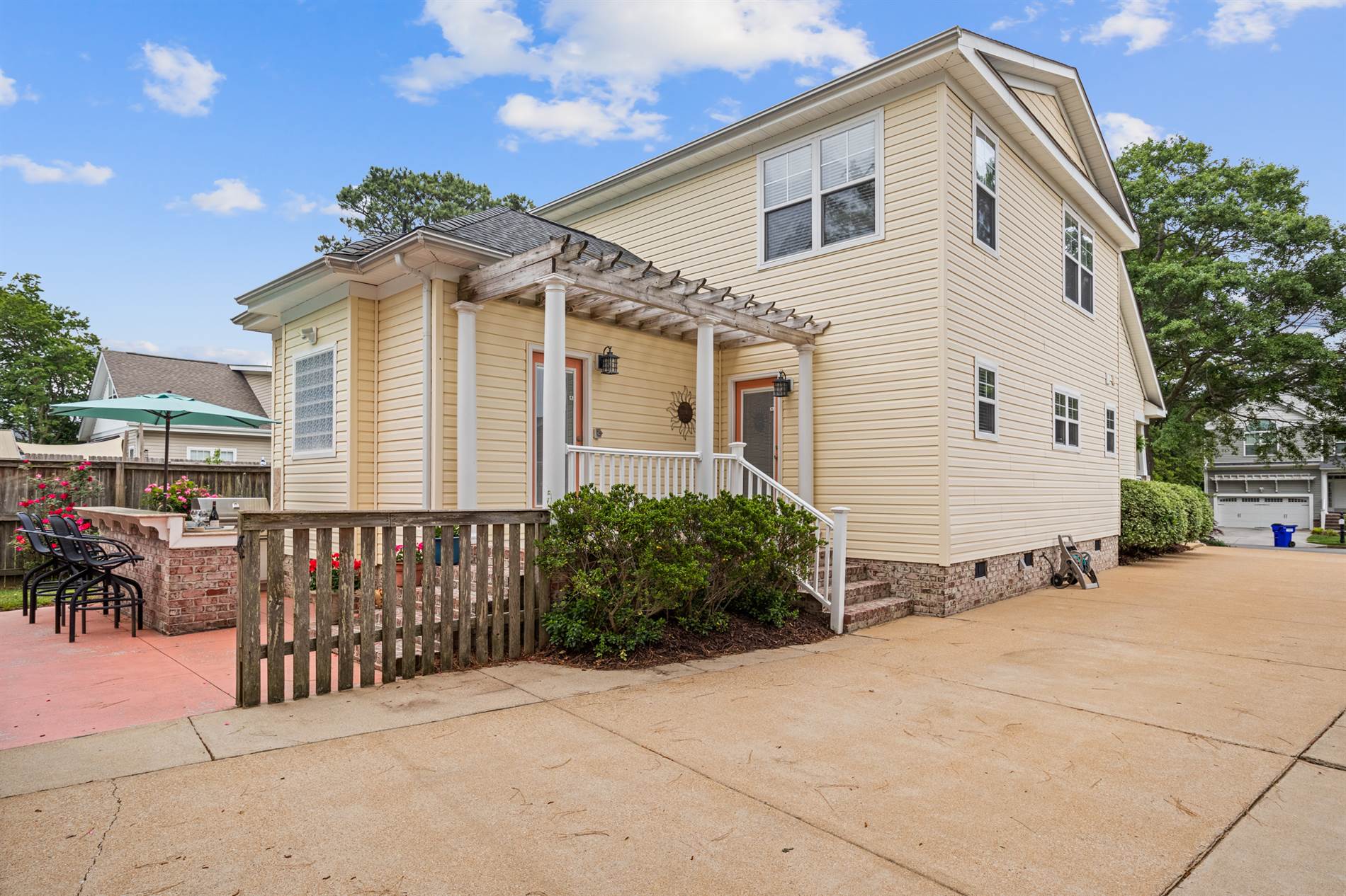 9521 Densmore, Norfolk, VA 23503