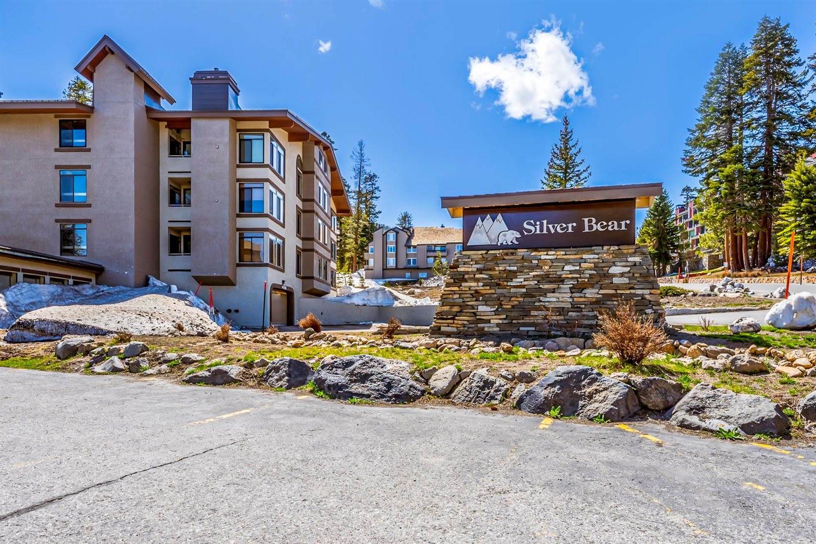 527 Lakeview Blvd #26, Mammoth Lakes, CA 93546