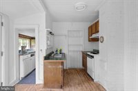 1890 Fairfax Pike, White Post, VA 22663