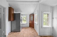 1890 Fairfax Pike, White Post, VA 22663