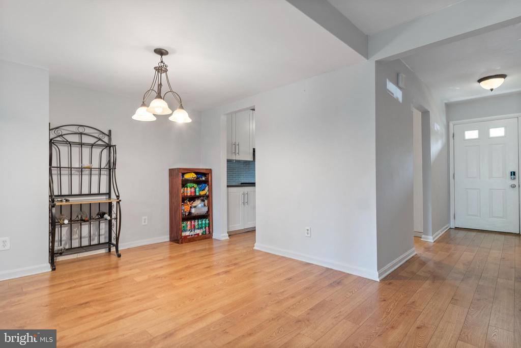 13317 Woodruff Court, Germantown, MD 20874