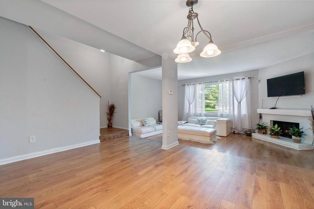 13317 Woodruff Court, Germantown, MD 20874