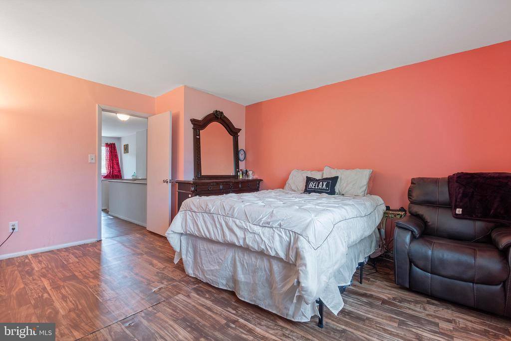 13317 Woodruff Court, Germantown, MD 20874